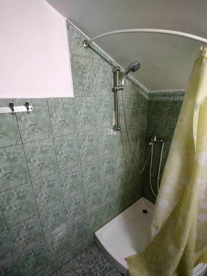Pensiunea Ghita Vasile Vadu Izei Exteriér fotografie